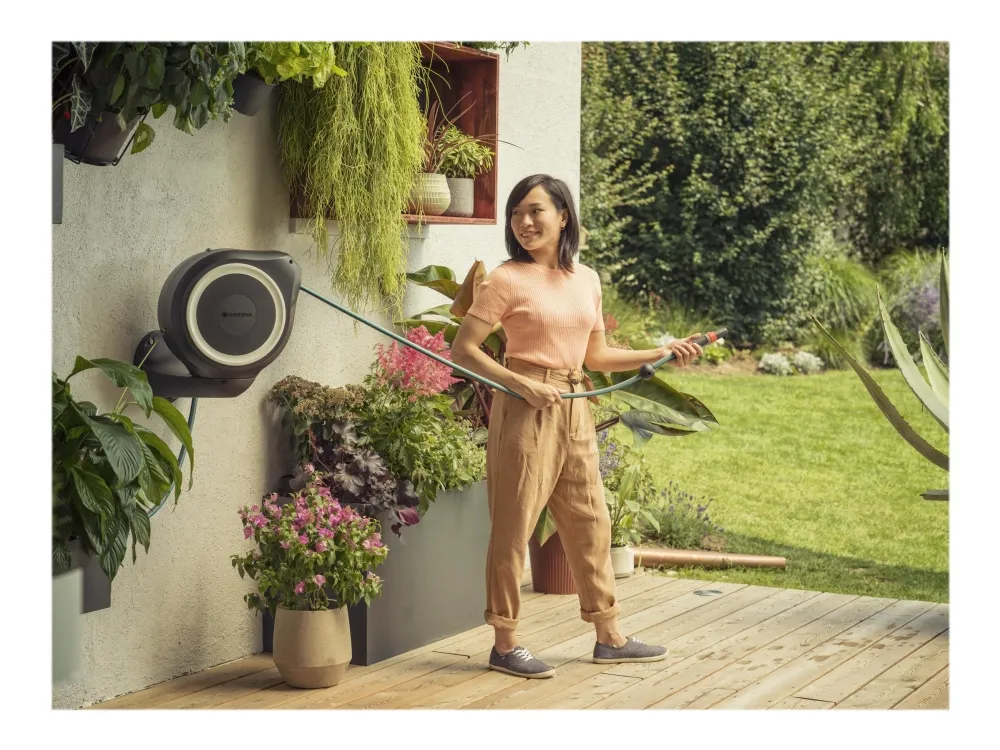 Gardena VÆGSLANGEBOKS ROLL-UP S HVID 20 MTR