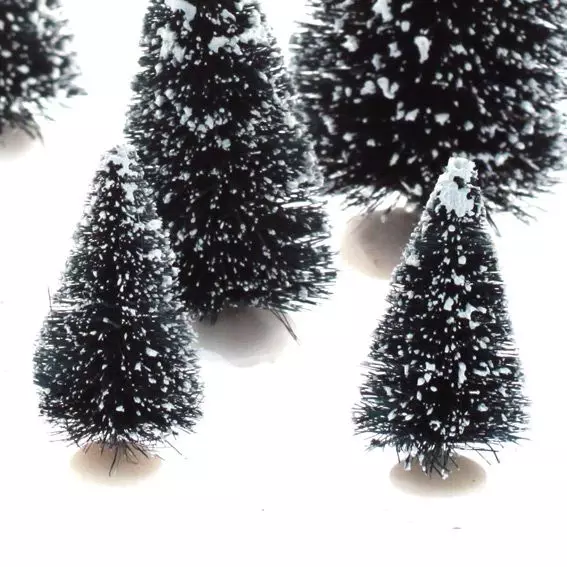 Lot de 10 sapins Epicea pour aménager un village