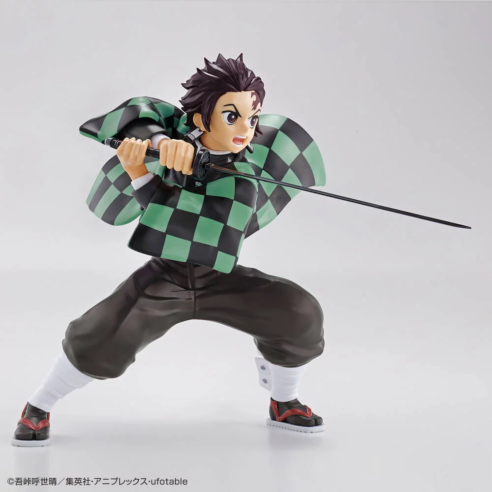 DEMON SLAYER – FIGURINE KAMADO TANJIRO 13 CM - ENTRY GRADE
