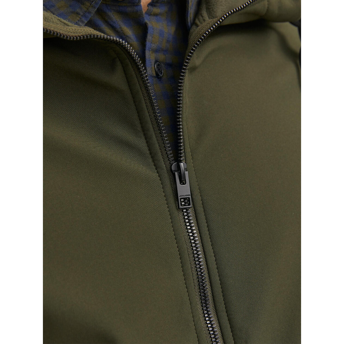JACK & JONES<br>Jaqueta com capuz Softshell