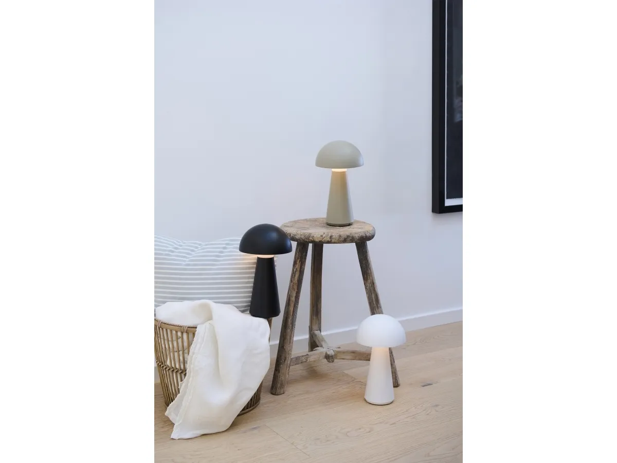 Sirius Sam Genopladelig Lampe - Sort - H 28 cm
