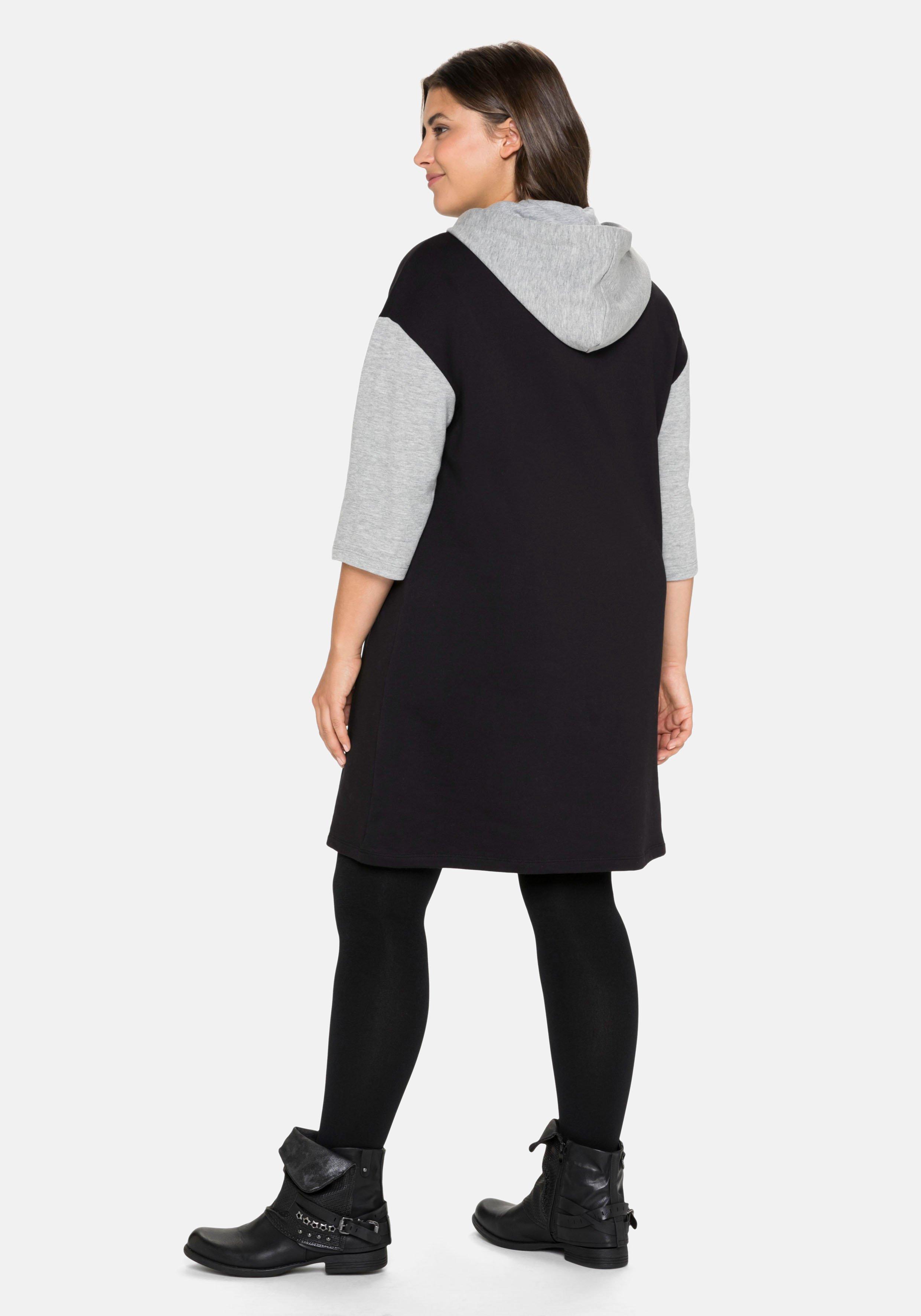 Sweatkleid mit Kapuze und Kontrastdetails