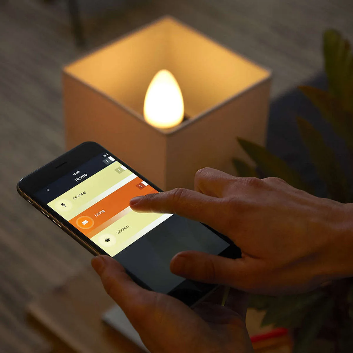 Philips Hue White and Color Flamme Duobox E14 Bluetooth (lot de 2) Ampoule connectée