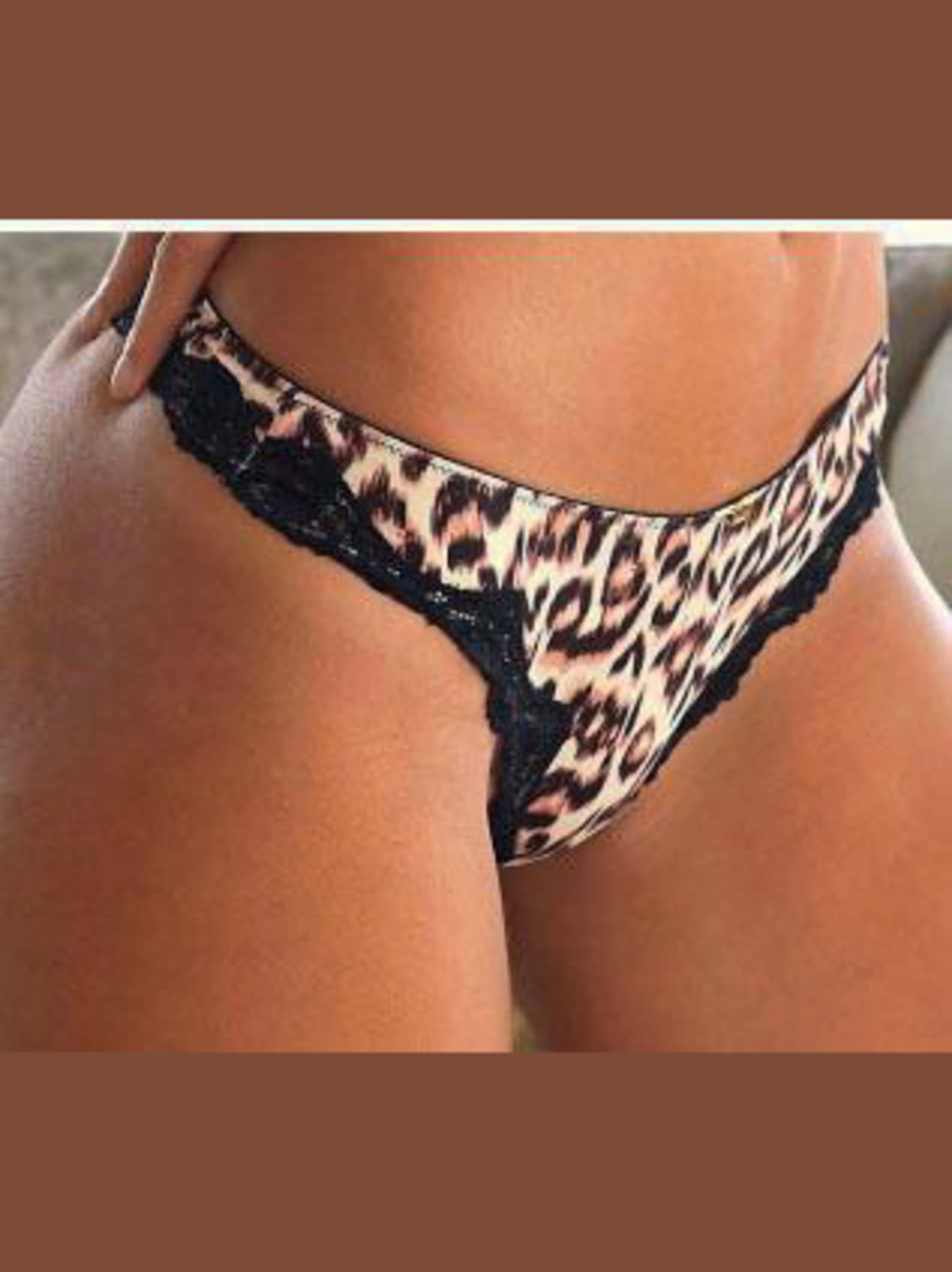 String tendance au superbe motif léopard