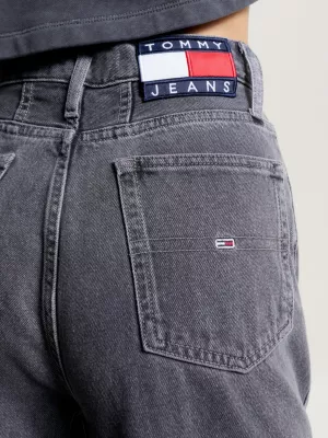 Calça jeans Mom de cintura ultra alta e corte afunilado