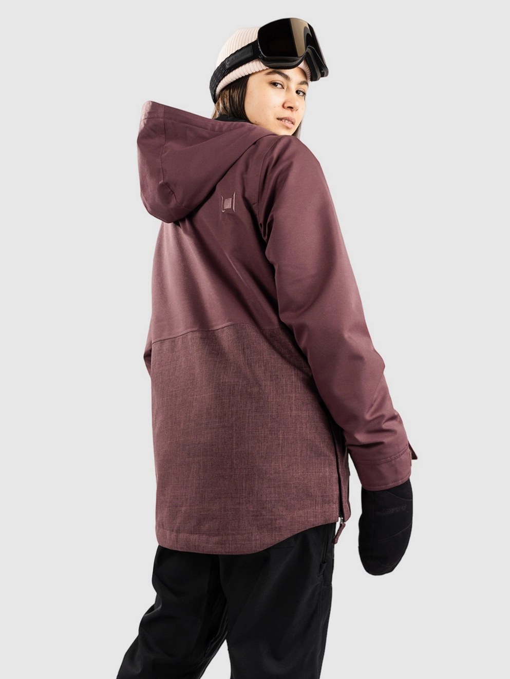 L1 Prowler Anorak huckleberry