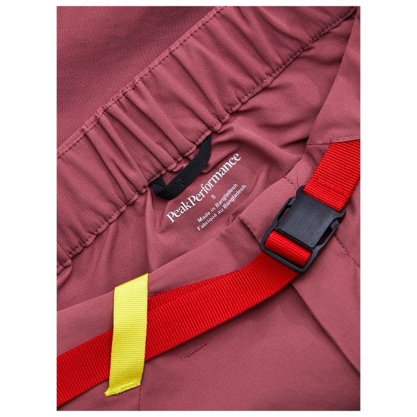 Peak Performance - Women's Iconiq Tech Shorts - Short