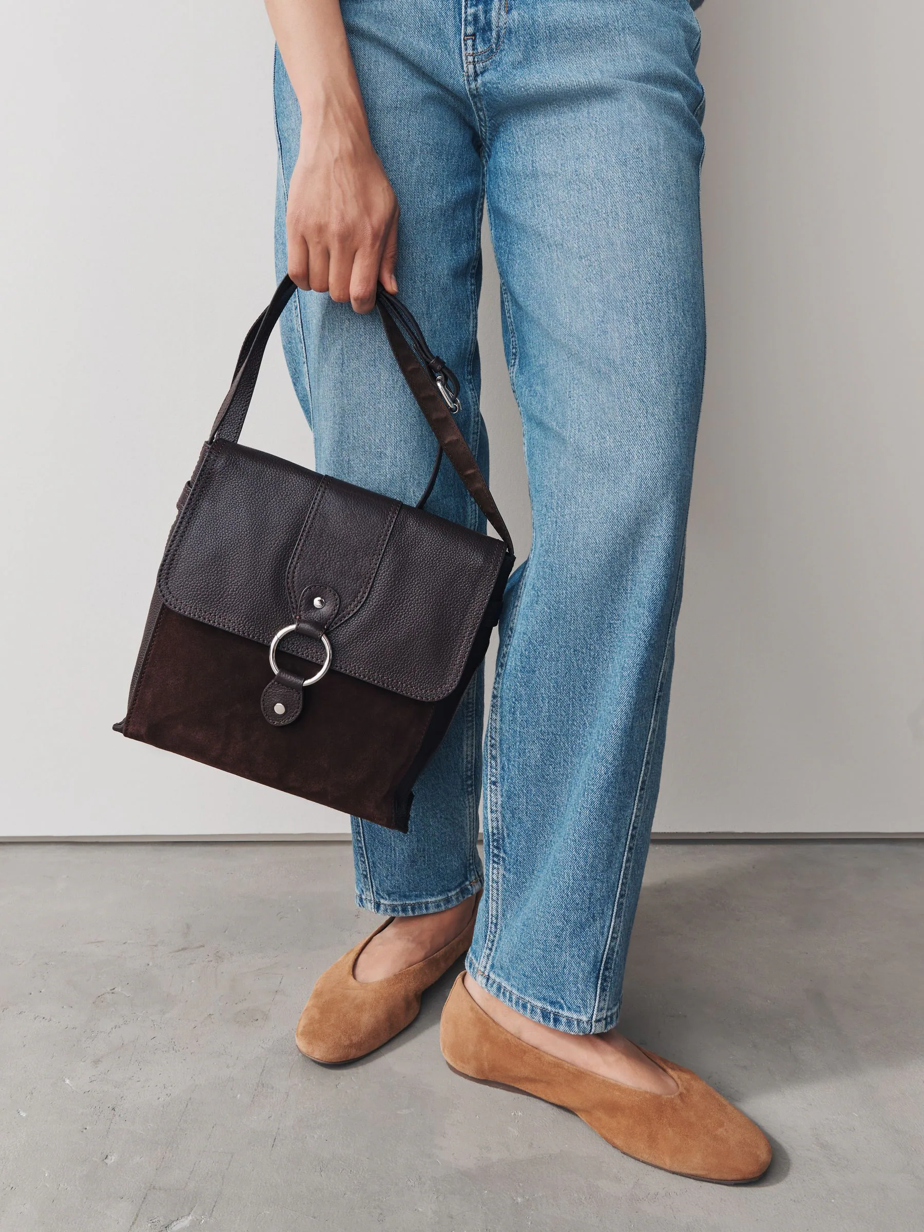 Chocoladebruin - Leren messenger-tas met vak