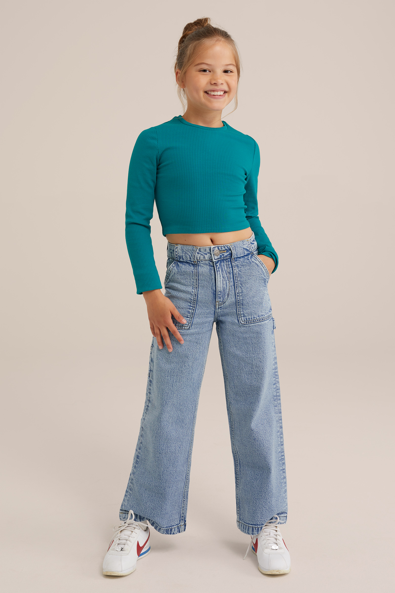 Meisjes cropped T-shirt van ribstof WE Fashion Groen