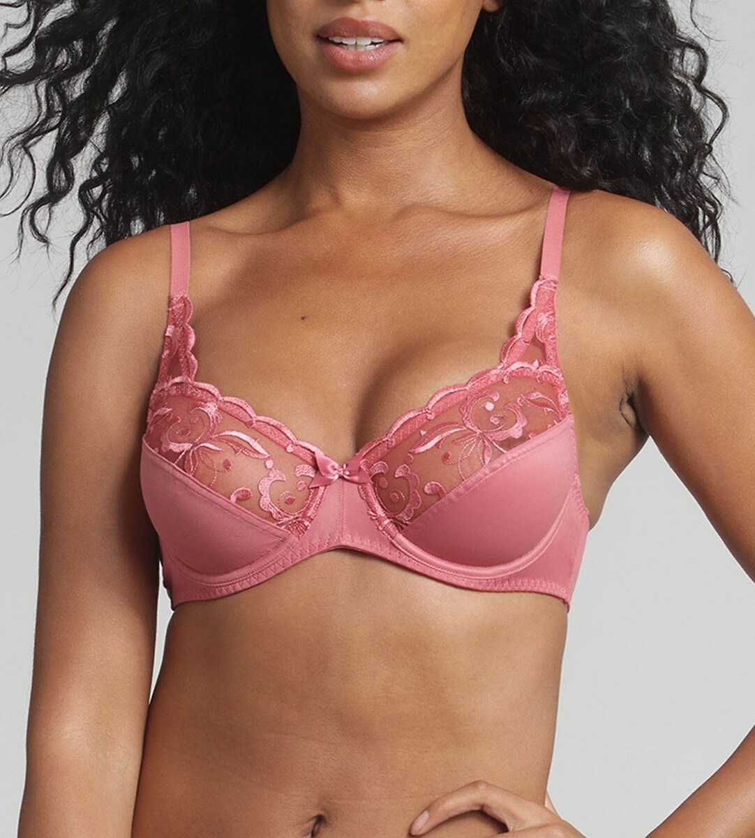 PLAYTEX<br>Sutiã com cobertura total Elegance Broderie