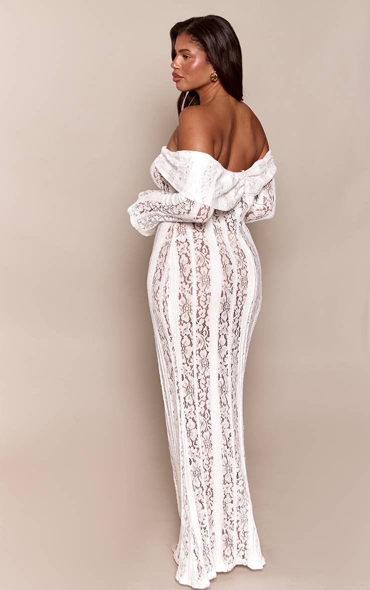 Blanc Robe Maxi En Dentelle À Manches Longues Et Col Bardot Ajustée