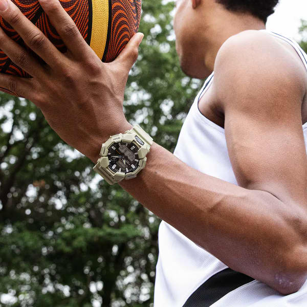 SFS197_Outdoor G-SHOCK GA-10-5AER UNICOLORE