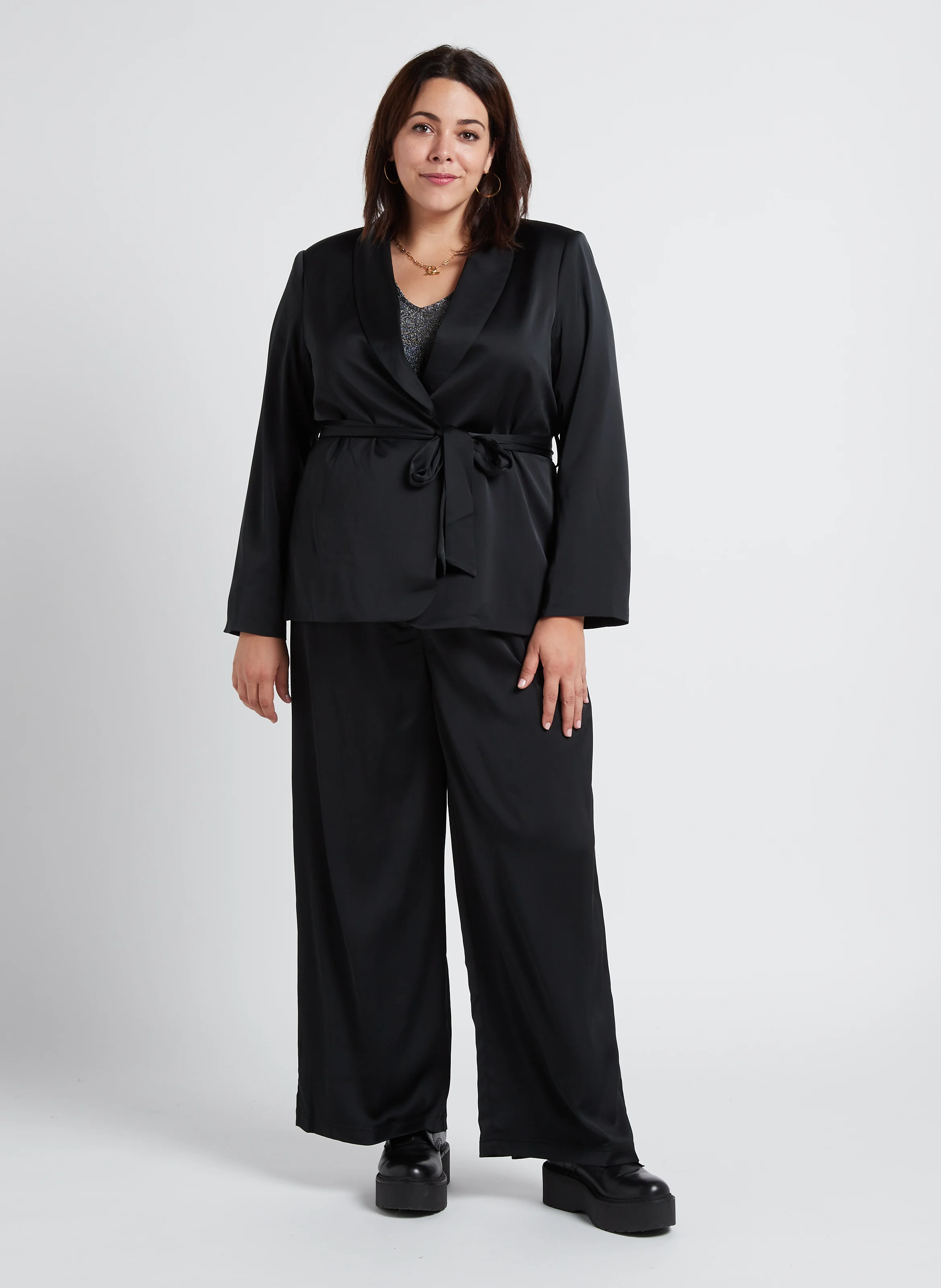 KAY - veste col tailleur satinée | Noir