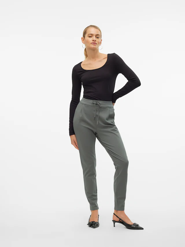 Vero Moda Jogger Pants »VMEVA MR LOOSE STRING PANT GA NOOS«  hinten mit elastischem Bündchen