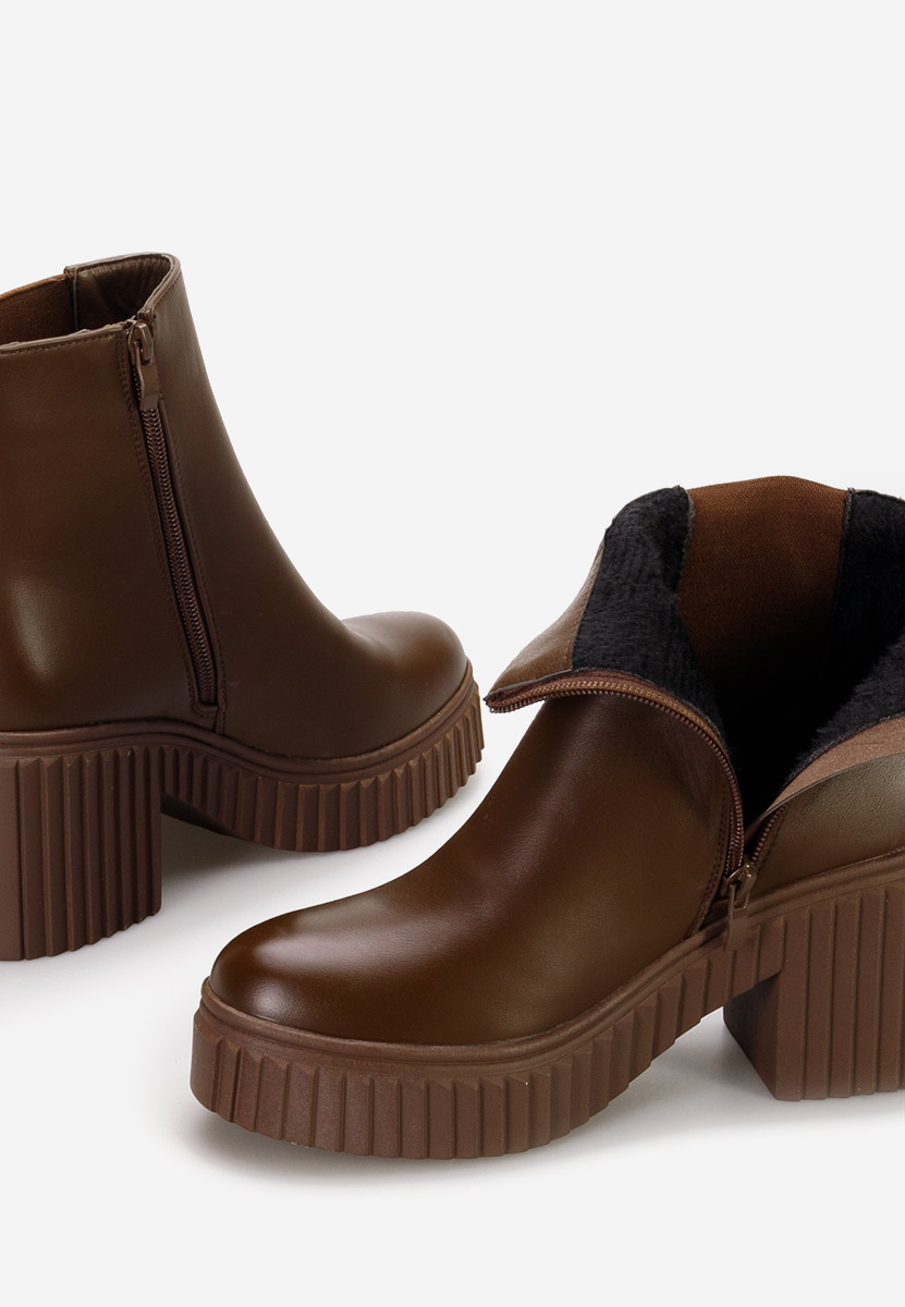 Bottines à talon brunes Noraeva
