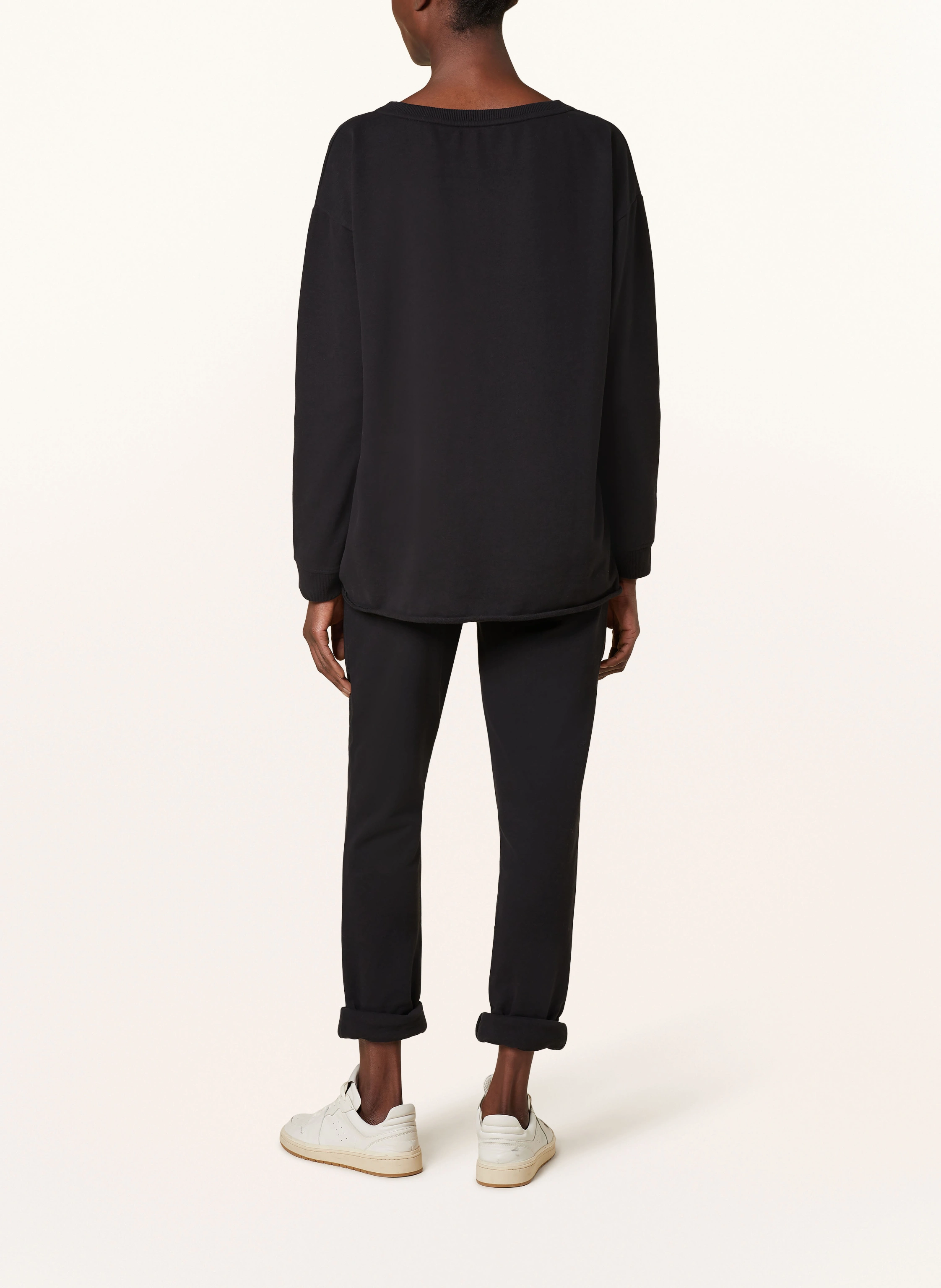 Juvia Oversized-Sweatshirt SINA
