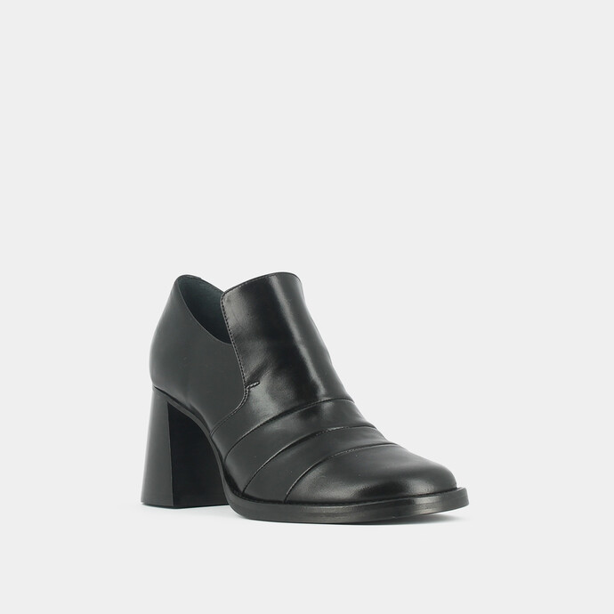 Mocassins à talons  en cuir noir