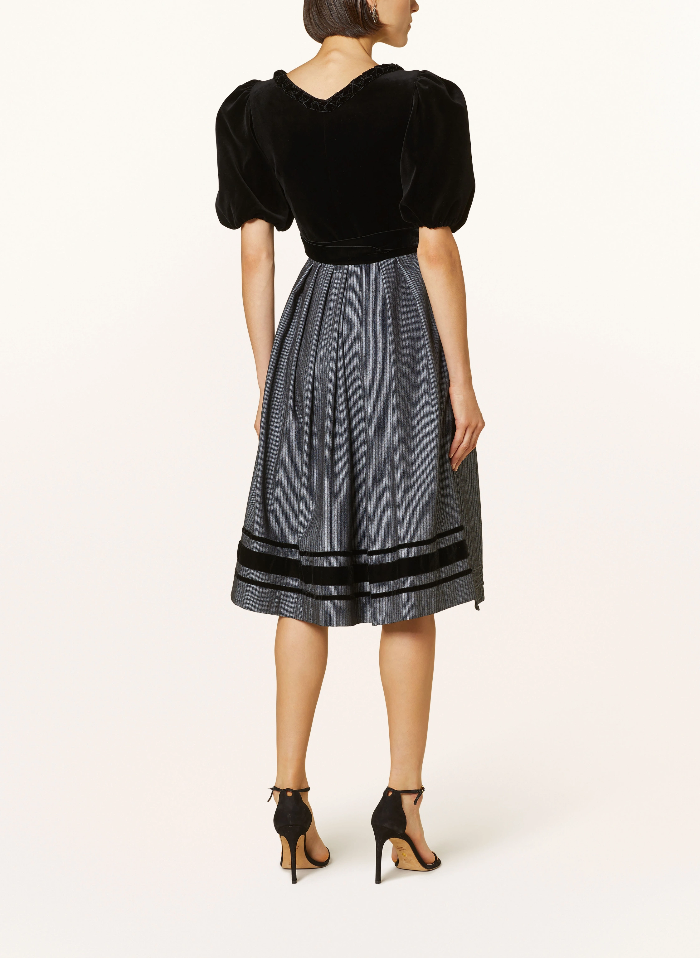 AlpenHERZ Dirndl MONA