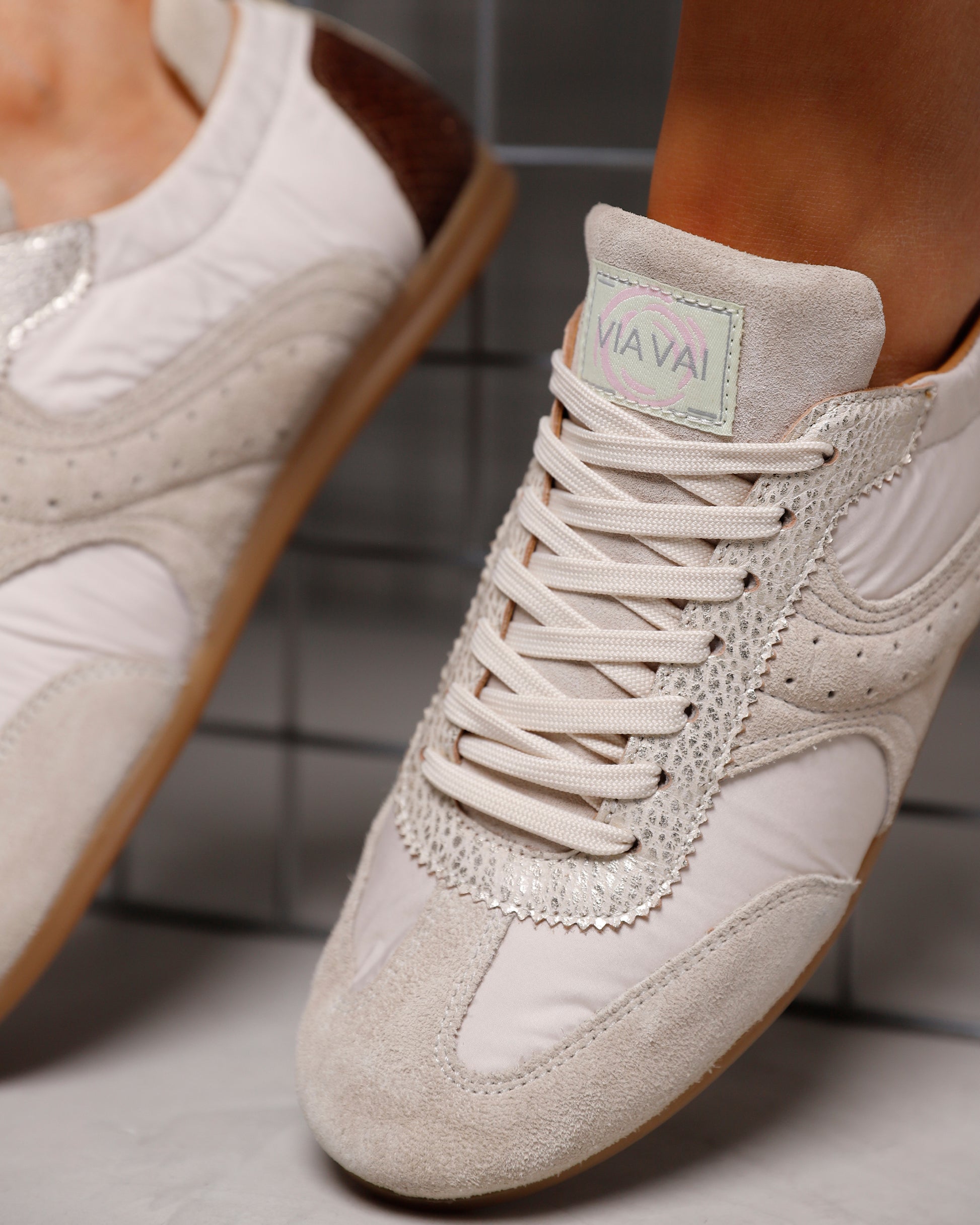 VIA VAI beige dames sneakers June Haylee