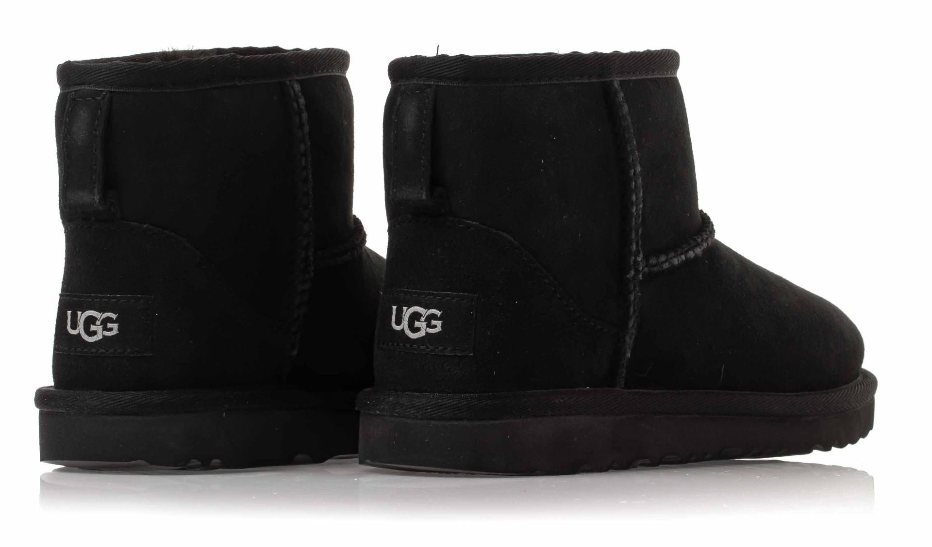 UGG Classic Mini II