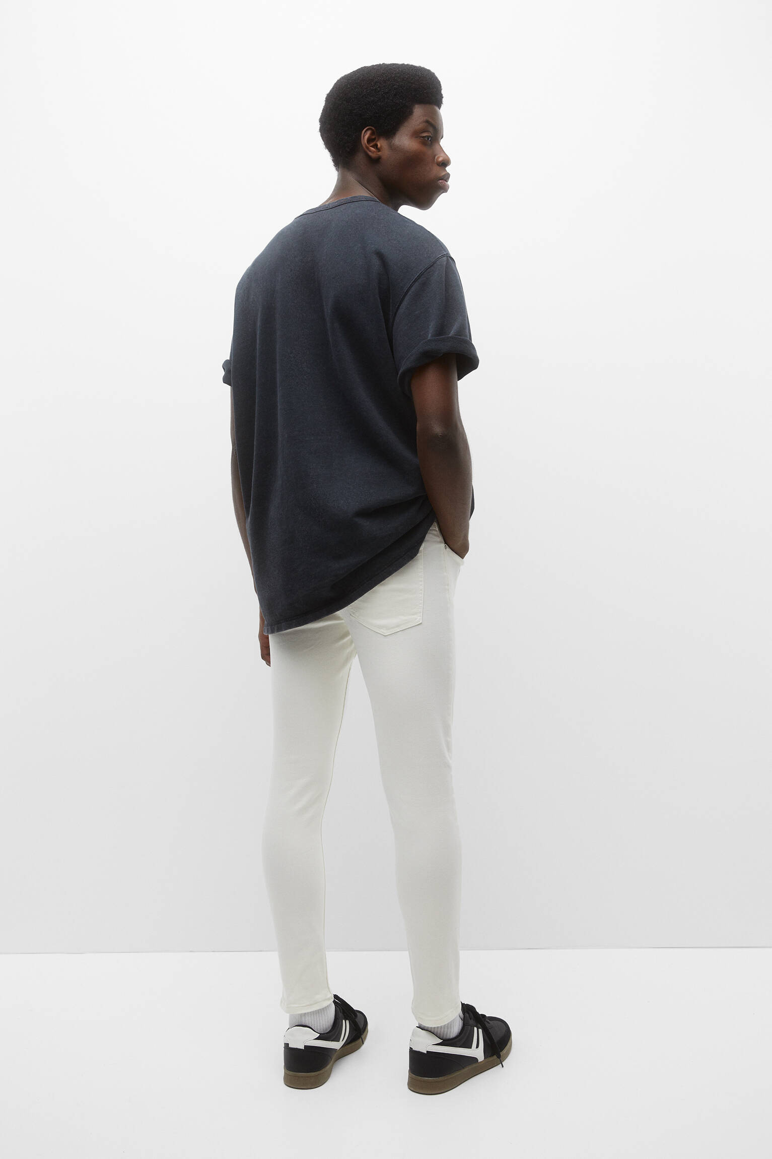 CALÇA JEANS SUPER SKINNY RASGADA - BRANCA