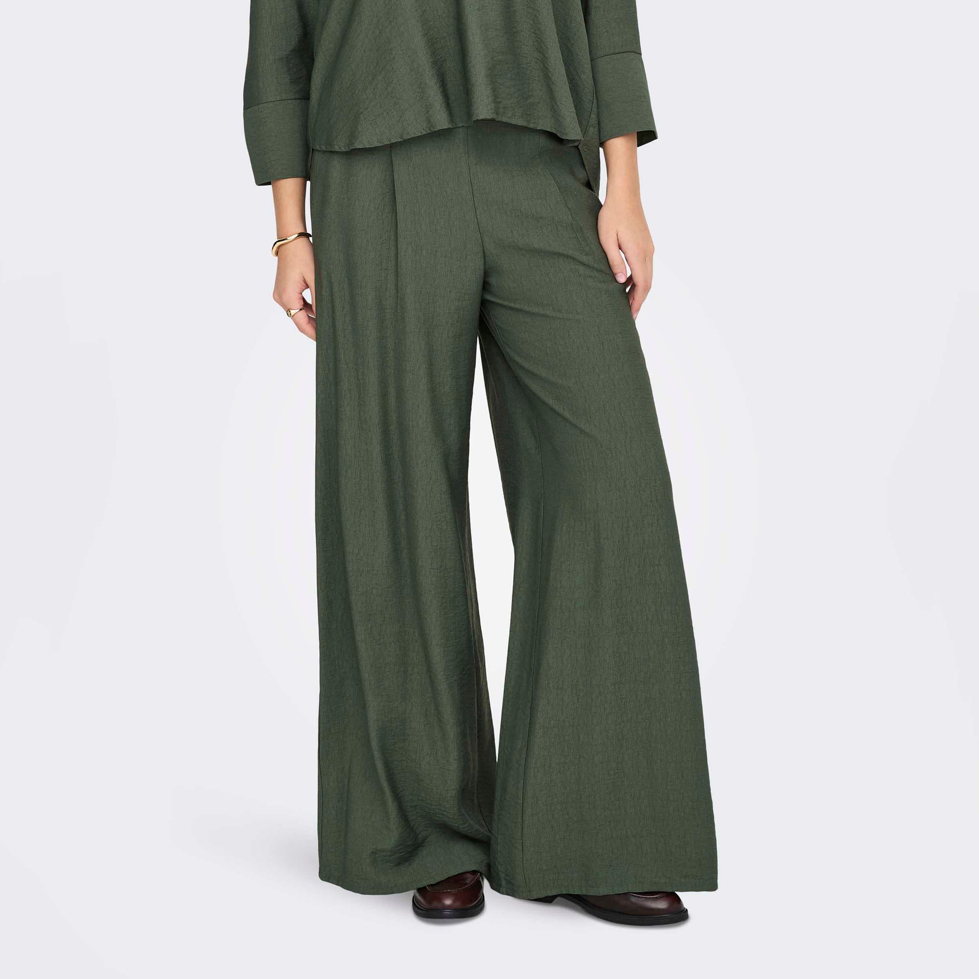 Pantalon Femme kaki