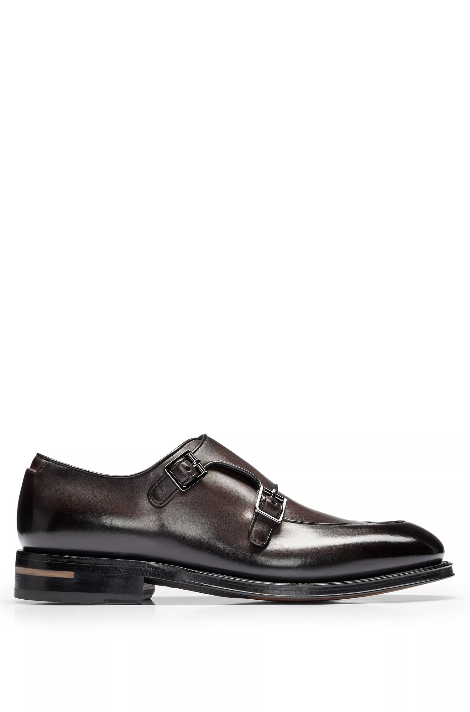Sapatos BOSS pretos de fivela dupla em couro italiano polido.