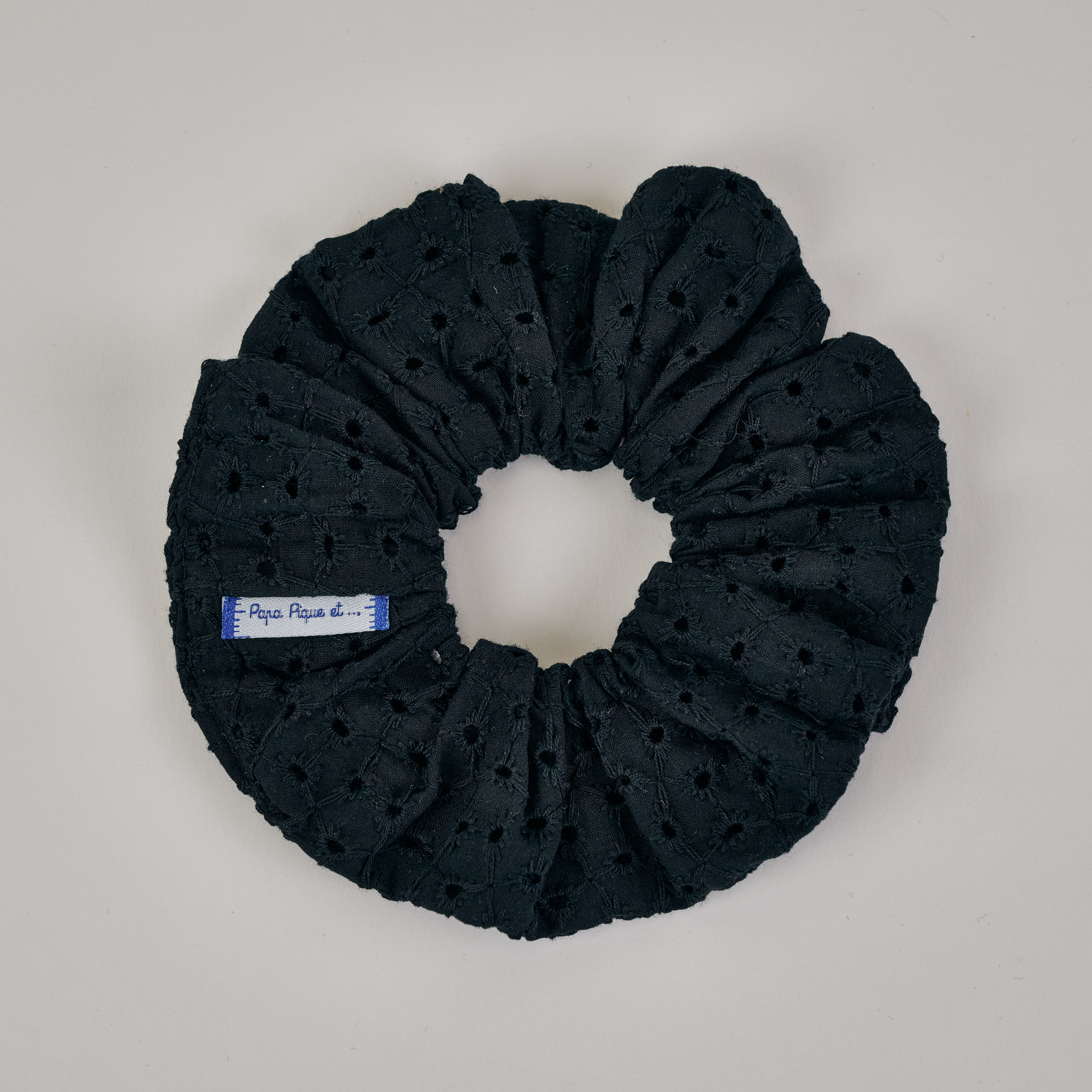 Chouchou Broderie Anglaise Noire