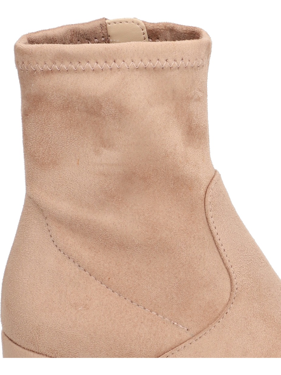 Stiefelette