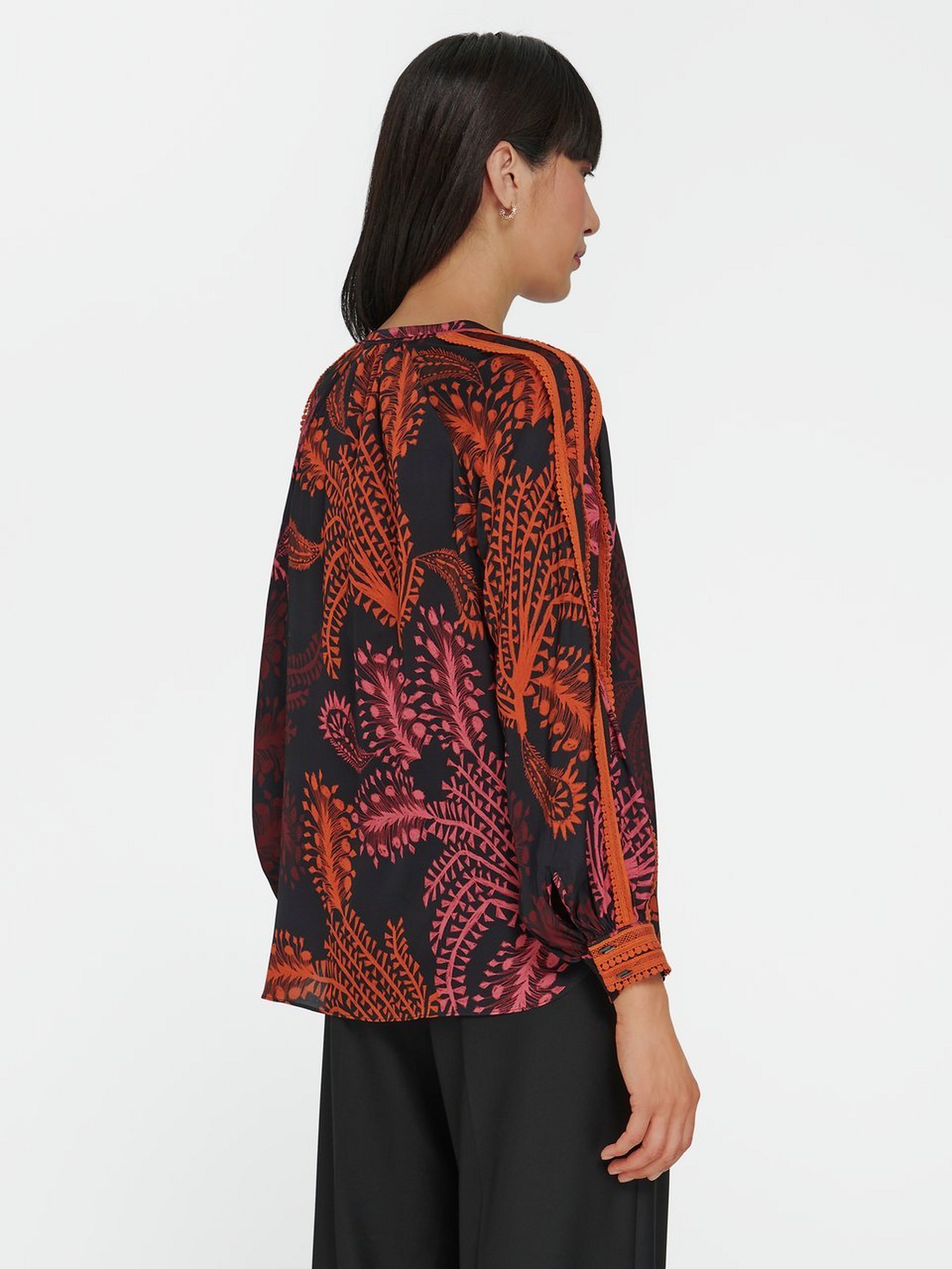 Bluse mit V-Ausschnitt