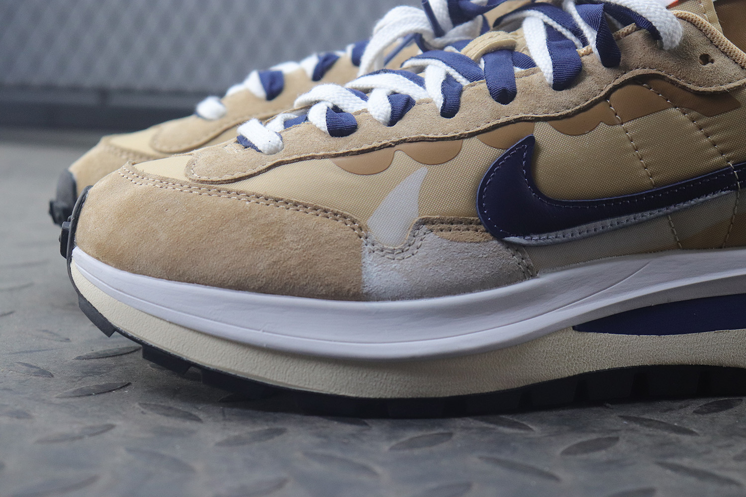 Nike Vaporwaffle sacai Sesame Blue Void