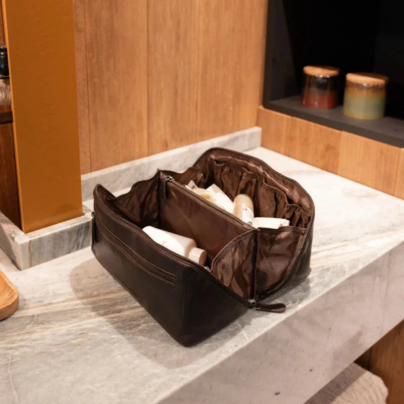Chesterfield Brand Toilettas Elmia Brown