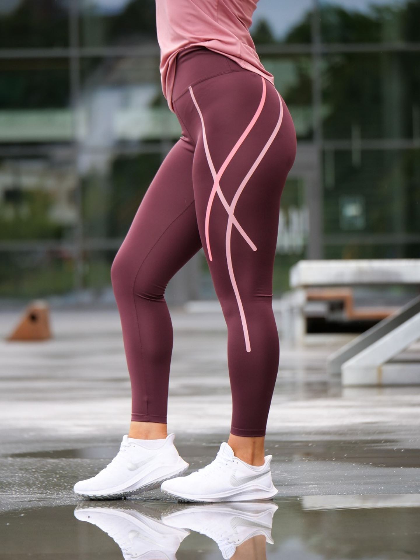Uplift Stripe Tights