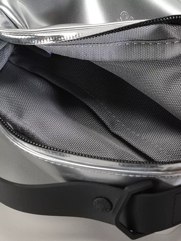 RAINS Tasche - Umhängetasche BOX BAG  MICRO W3 silber