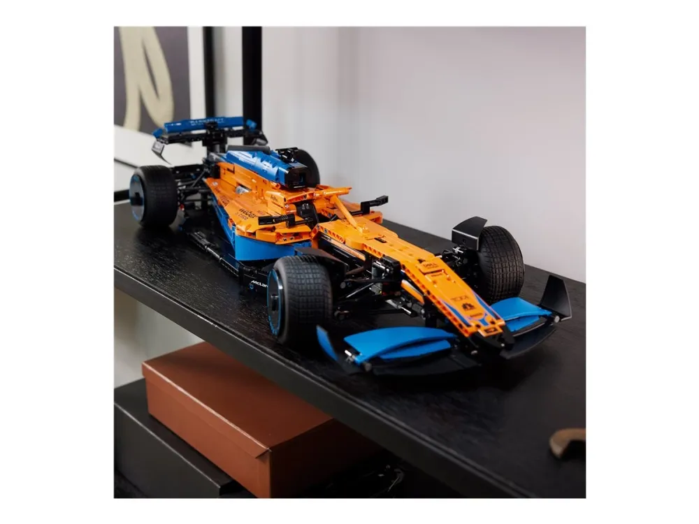 LEGO Technic 42141 McLaren Formula 1
