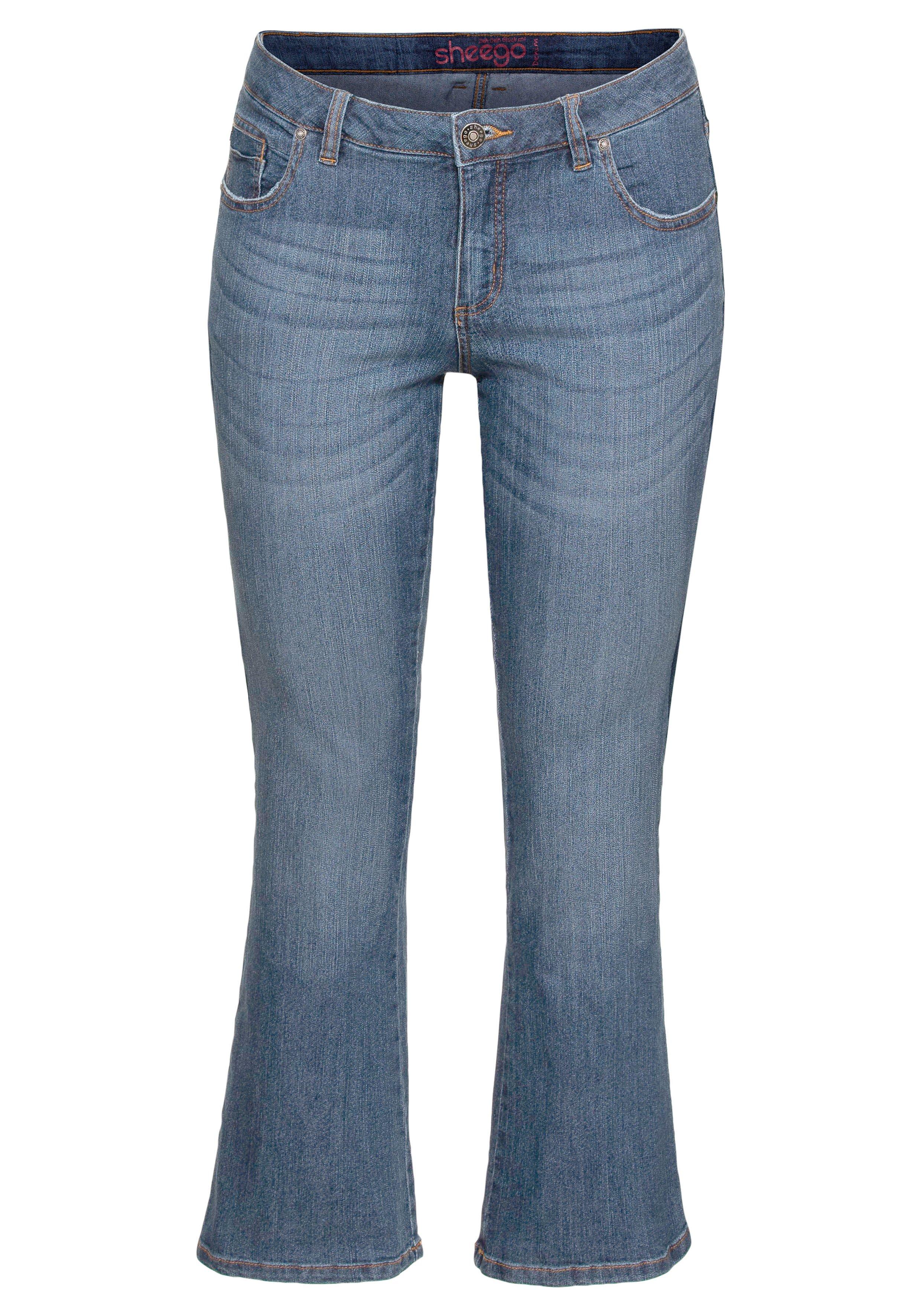 Bootcut-Jeans in 5-Pocket-Form, mit Used-Effekten