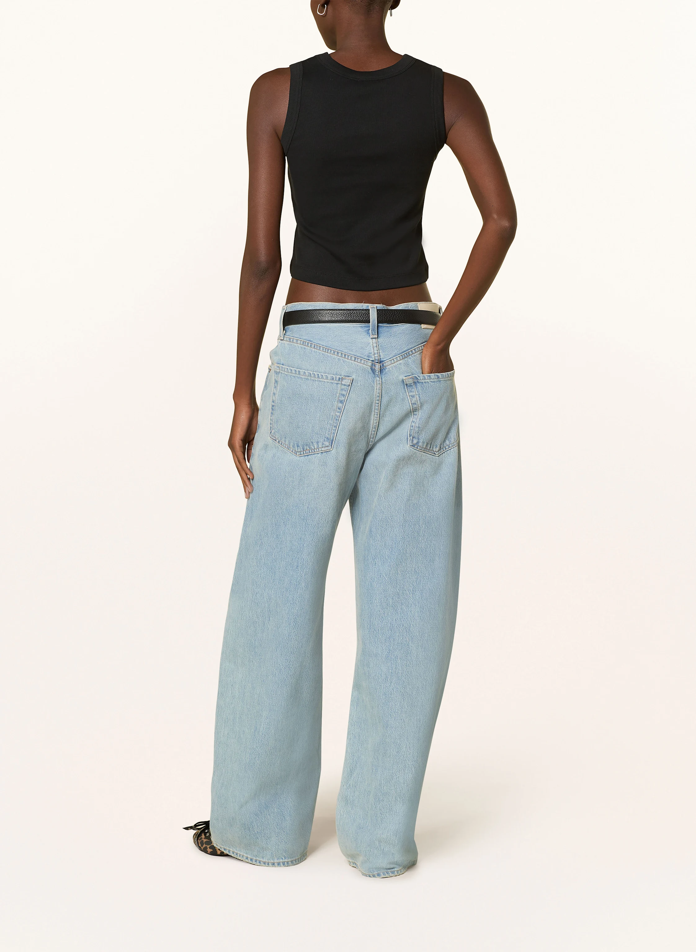 MRS & HUGS Cropped-Top
