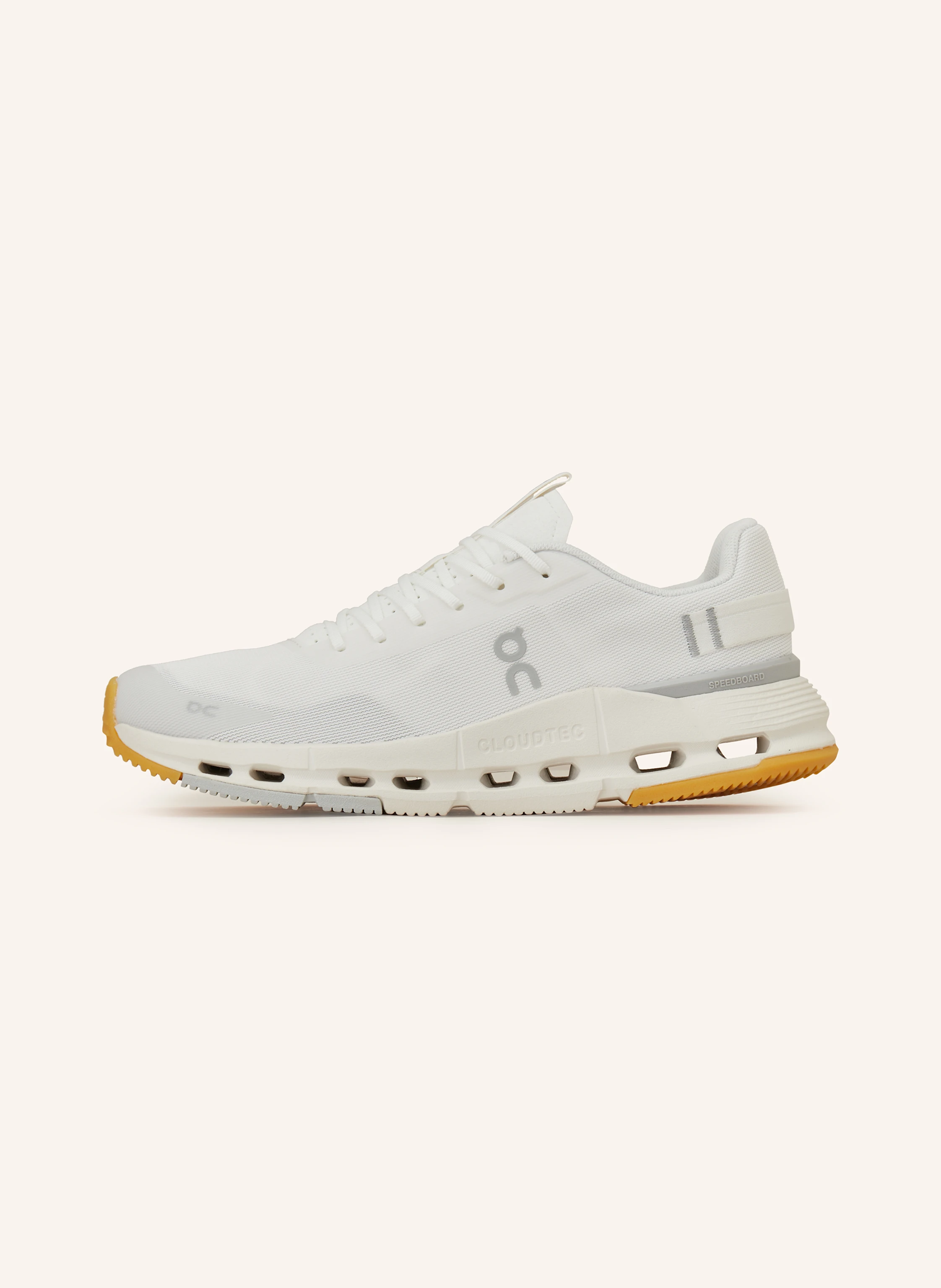 On Sneaker CLOUDNOVA FORM 2
