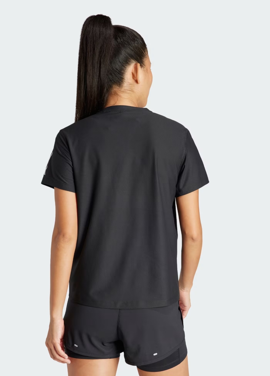 Adidas OTR Tee, Dame<br>Holder deg komfortabel gjennom hele treningsøkten!