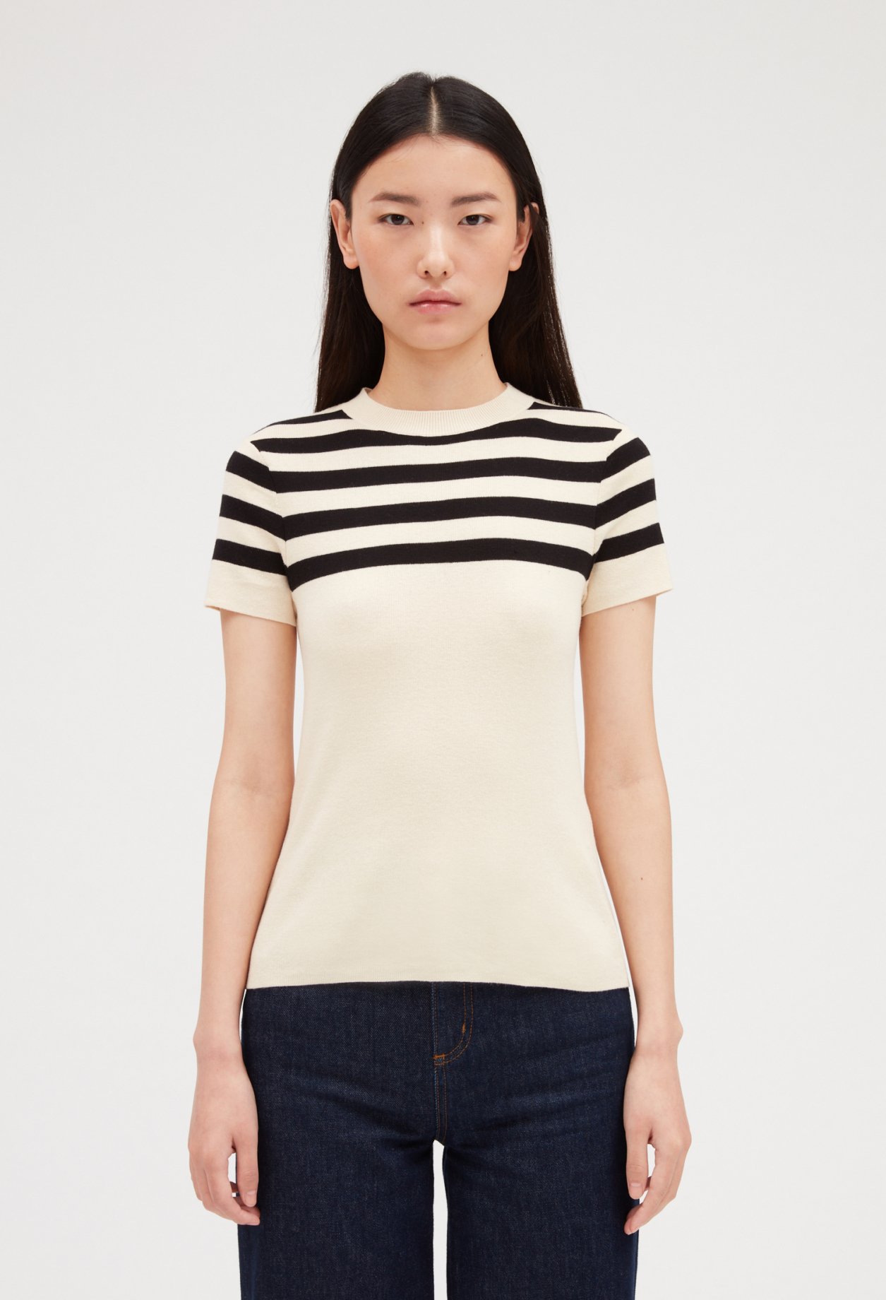 Pull bicolore manches courtes