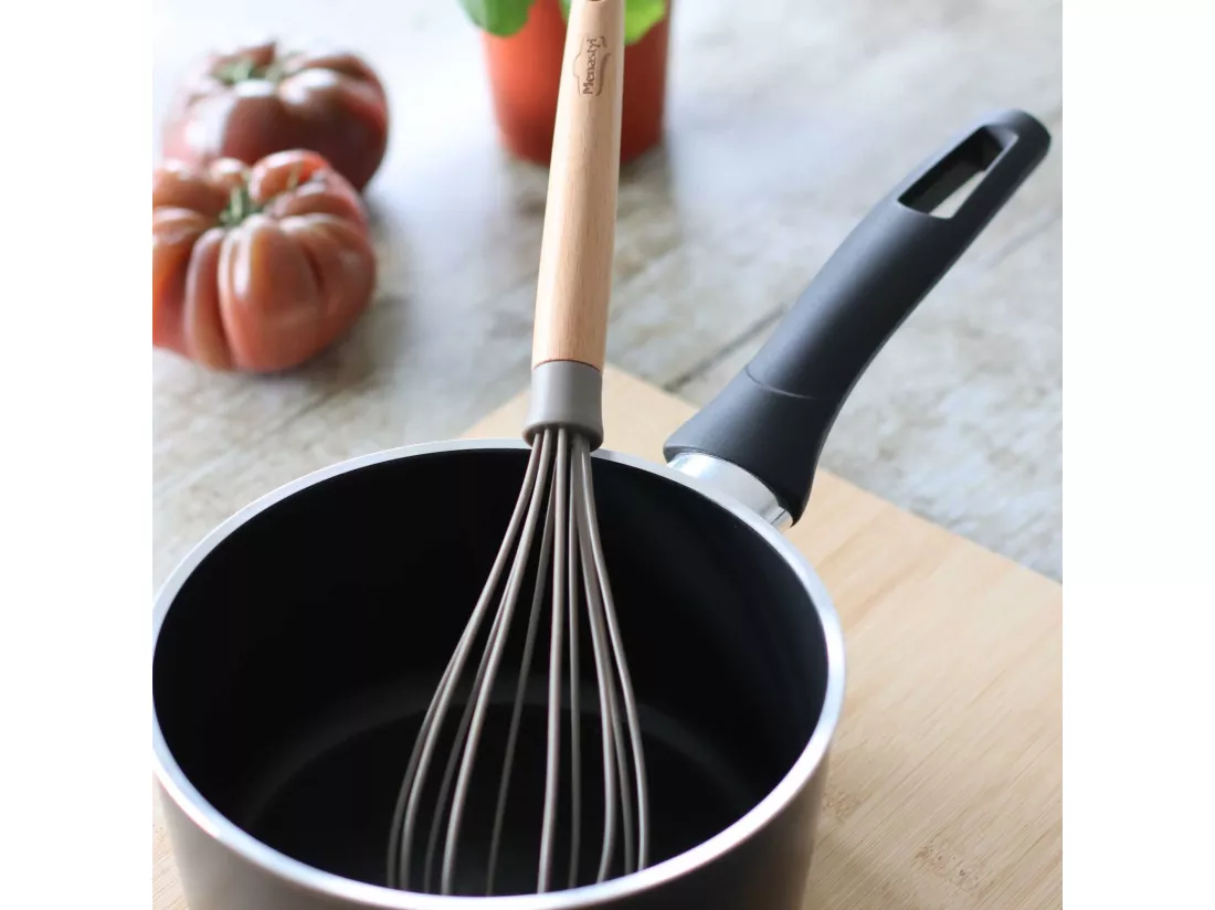 Menastyl - Fouet Eliott En Silicone Avec Manche En Bois De Hetre