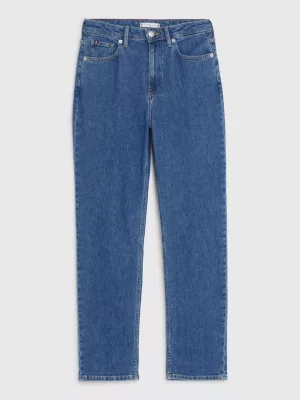 Calça jeans clássica de cintura alta e corte reto.