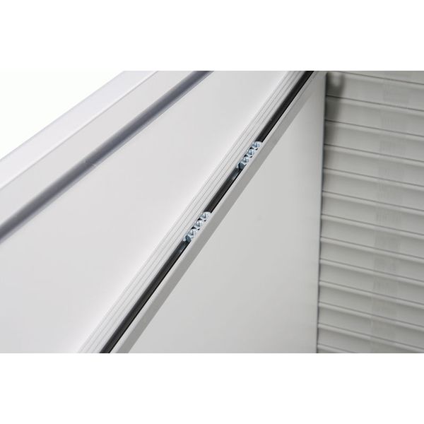 Thon Studio L-Rack 17U Media WH