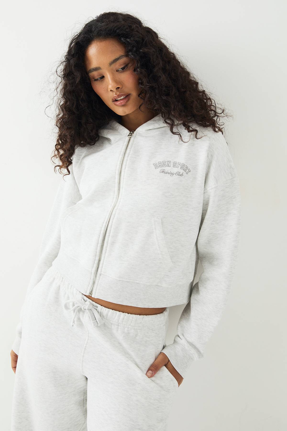 Sweat à Casynthétiqueche Zippé Boxy DSGN Studio Sport Training Club