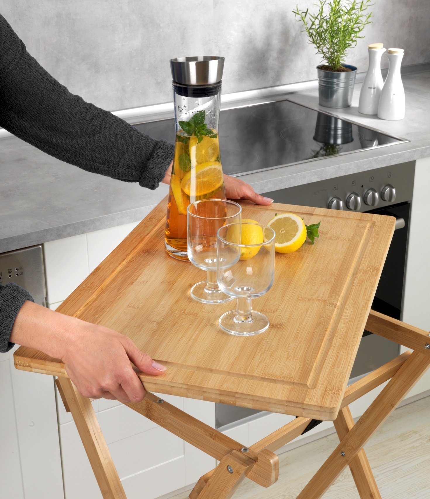 WENKO Klapptisch »Modell Lugo« Beistelltisch mit Schneideplatte und abnehmbarem Tablett, Bambus