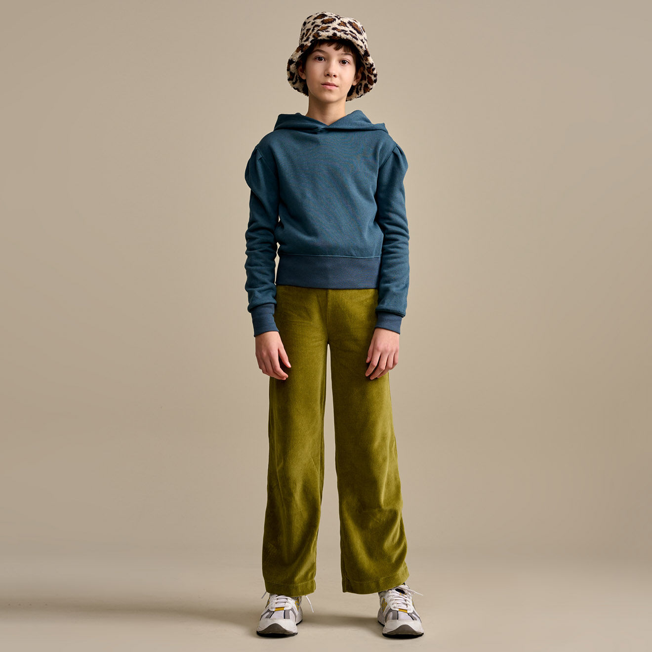 Bellerose Sweat à capuche Febe bleu denim