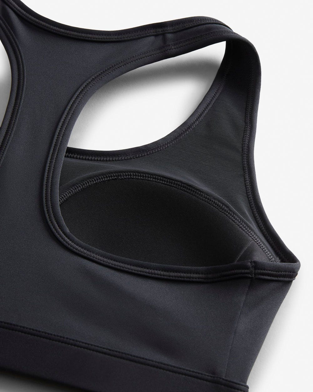 Nike  Swoosh Medium Support