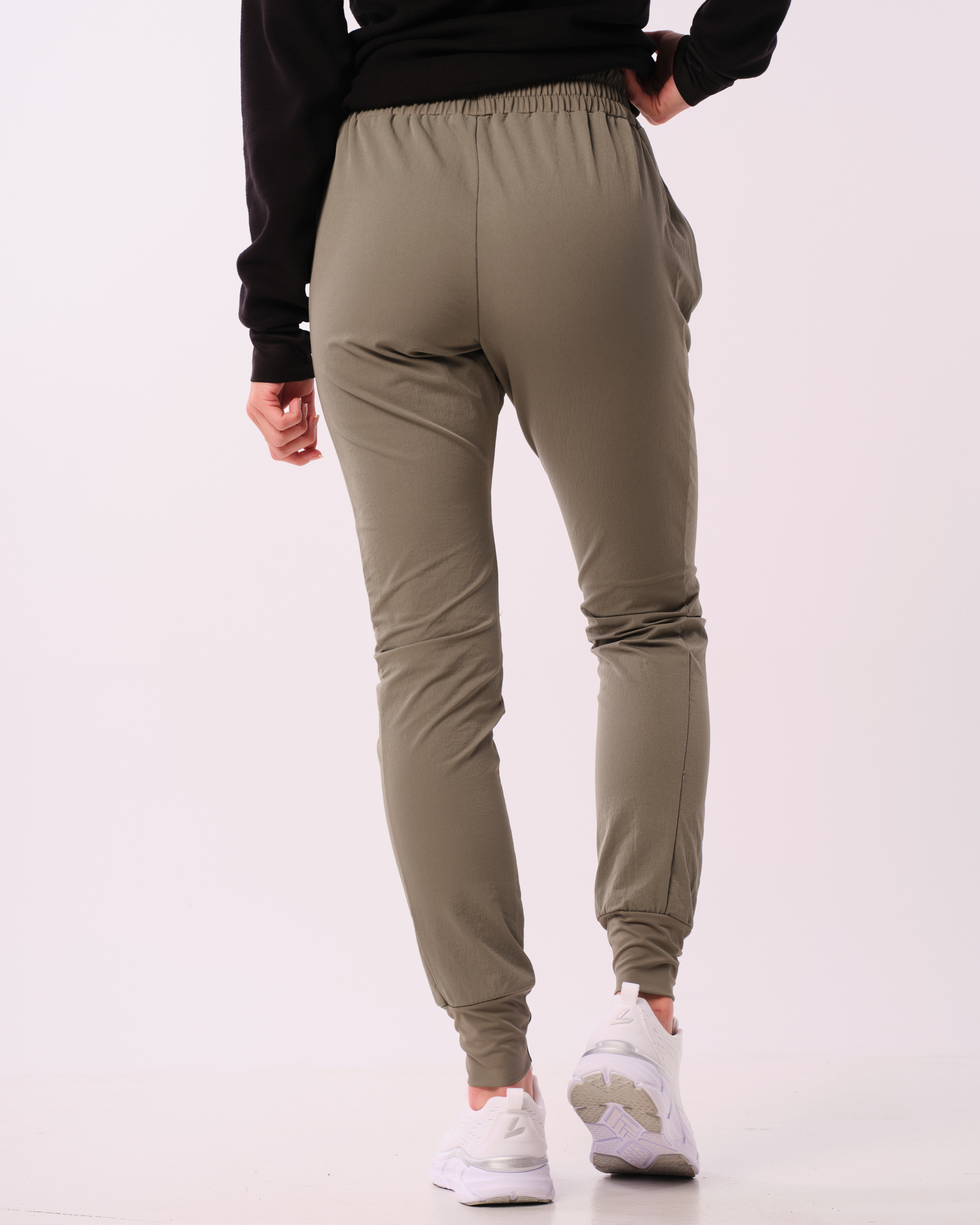 LEVITY Versatile Outdoor Pants Green Agave