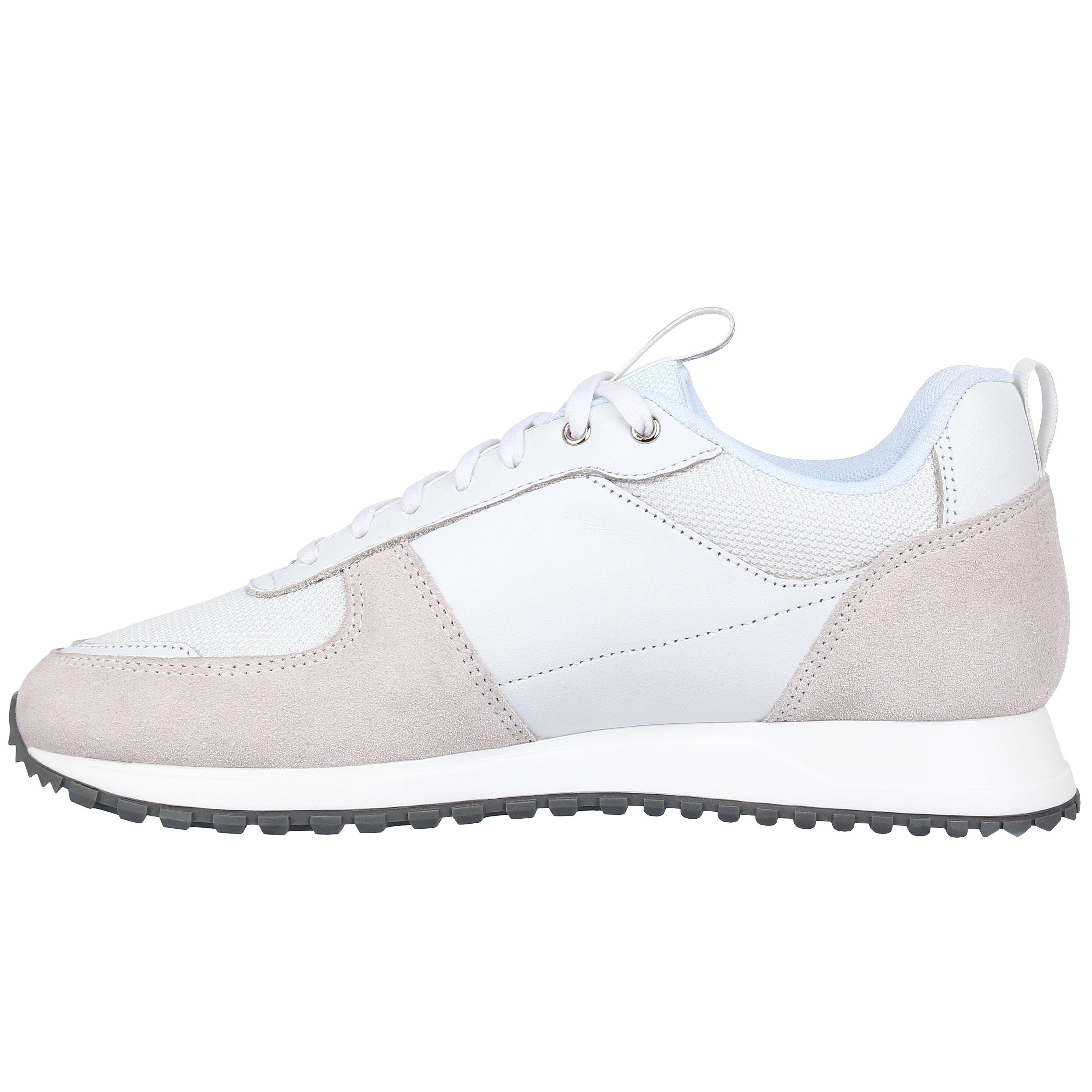 Loyalti Narcos Trainers
