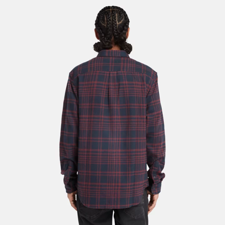 Camisa xadrez de flanela grossa para homem na cor bordô.